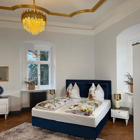 Schloss Zingst * Querfurt