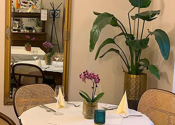 Schloss Zingst * Querfurt